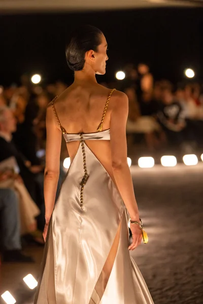 Look 36